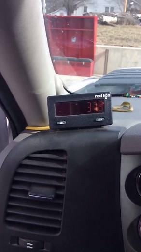 In one minute we put out 405 pounds of feed! Every feeder includes a counter to put in your cab so you know exactly how much feed you are putting out we are patented with this we count every single pound that is dispensed | 3C Cattle Feeders