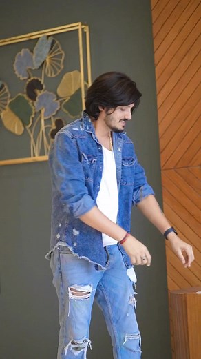 3.9M views · 335K reactions | Aur yaha hum karte hai game ko khtam  #facebookreels #funnyreels #funnyvideos #pjdivya #viral #comedy | Divya Upadhyay | Facebook