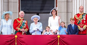 Platinum Jubilee live updates: Britain celebrates queen's 70-year reign