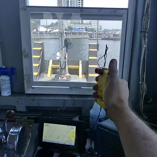 Go for pyro #pyro #pyrotechnics #pyrotechnician #professional #military #rescue #simulation #sfx #spfx #specialfx #specialeffects #fyp #collegelife