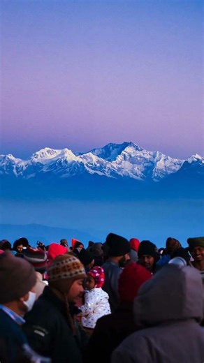 Pahad main kya hai ❓🤔॥#shorts #youtubeshorts #shortsfeed #shortvideo #travel #comedy #trending