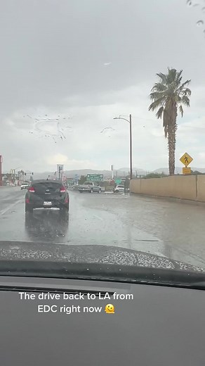 ignore my annoying ass #edc #fyp