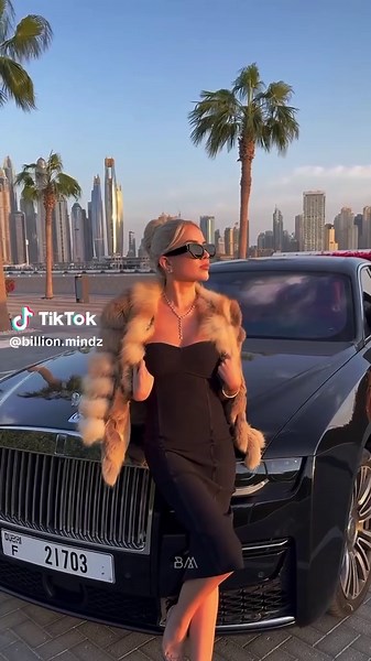 Imagining Our Lives in 2028: A Luxury Lifestyle