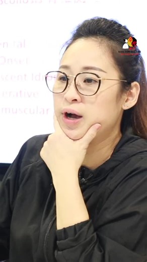 2.8K views · 44 reactions | What causes scoliosis in child ? 戮 #MasterLilee Have a better bone health, with Wah Toh Tit Tar. #bonesetting #scoliosis #spinehealth #spineproblem #tabibtulang #Education #OnlineWorkshop | Wah Toh Tit Tar | Facebook