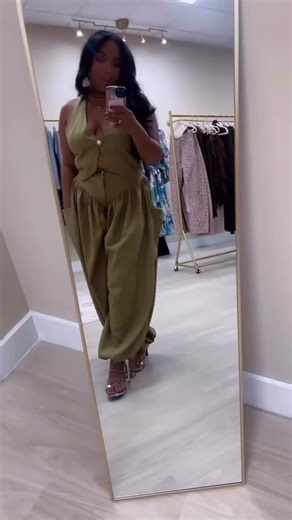 🌸🎄Quick Try On Haul🪄Featuring Our Midnight Zebra Muse Slip Dress & Our Verde Crush Halter Co Ord💕Both Available In Store & Online www.prettypersuaded.com🎄🌸 #fyp