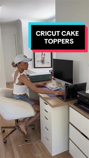 Cricut Cake Toppers: Perfect Holiday Creations