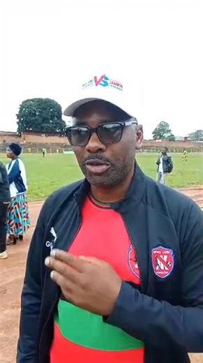 #Times360Malawi Football Legends Association General Secretary Solomon Gomezgani Mchawi has welcomed 13 cyclists who are on their way to Lilongwe. The riders are now at Dedza Stadium where Goshen City Dedza Dynamos are taking on Moyale Barracks this afternoon. They will spend the night here before starting off for Lilongwe tomorrow morning. The trip ends at Bingu National Stadium where Malawi legends will take on their Zambian counterparts. Reported by Ronald Mpaso | Times 360 Malawi