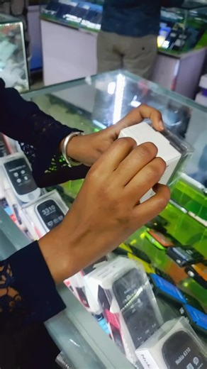 Nokia 2720 Flip 4G price 4800