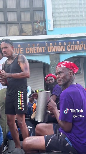 Vincy Mas 2025: Experience the Carnival Buzz