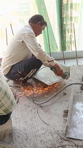 How to use glender machine #cutingskil #construction #ingineering #cuttinwheel