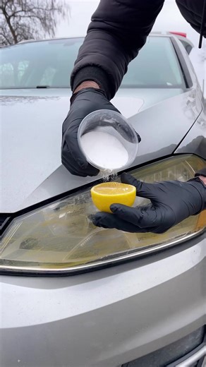 77K views · 143 reactions | Cleaning Car Headlight With A Lemon! | Panda Curioso | Facebook