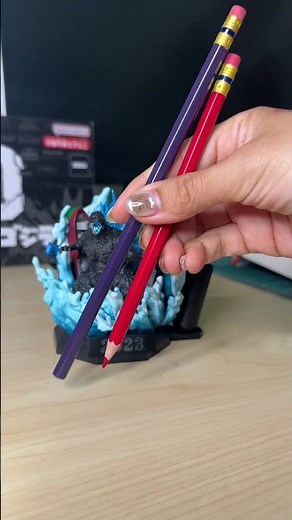 From holding pens to your sunglasses, the Godzilla Pen Stand can do it all. 💥 #godzilla