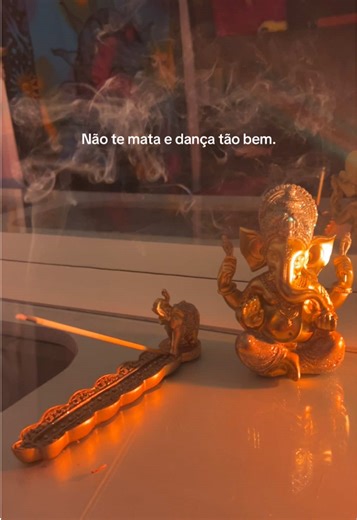Incenso e Dança: Unindo Tradições e Ritmos