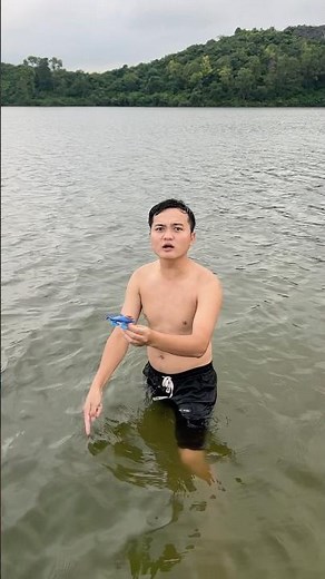 Release the Monster Tralalaro Tralala to Catch the Children Bathing Underwater