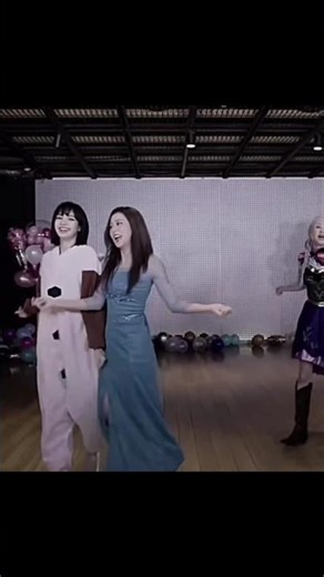 𝗕𝗹𝗮𝗰𝗸 𝗽𝗶𝗻𝗸 𝗷𝗲𝗻𝗻𝗶𝗲🖤