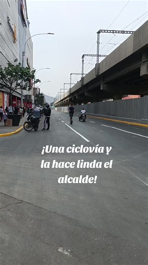 Con una ciclovía sería otra cosita la Av.Aviación ¿Qué opinan? #informalidad #gamarra #flypシ #Viral