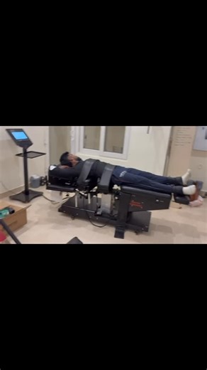 THE PHYSIO REHAB CLINIC on Instagram: "No more back pain with spinal decompression machine #thephysiorehabclinic #lucknow #9478872839 #speedinguphealingprocessjourney👣 #happypatient #happythanksgiving❤️ #physiotherapy #rehabilitation"