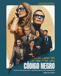 🎬 ¡Ya tenemos el primer tráiler oficial de "Código Negro"! 🎬 El 20 de marzo, llega a los cines el nuevo thriller dirigido por el ganador del Oscar Steven Soderbergh. Protagonizada por la ganadora del Oscar Cate Blanchett y el nominado al Oscar Michael Fassbender, la película sigue la historia del agente de inteligencia George Woodhouse y su esposa Kathryn, en un drama de espionaje lleno de intriga y lealtad 🔥 ¿Qué te pareció este avance? 🤩 Andes Films Chile #CódigoNegro #CateBlanchett #Micha