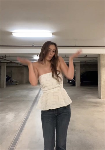 I’m scared lowkey #modeling #yeahtheydoijustdontgo #girlproblems | modeling