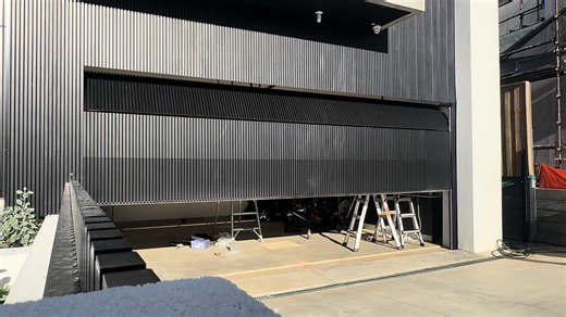 Stunning Flush Mount Garage Door for Luxury Home | Sydney