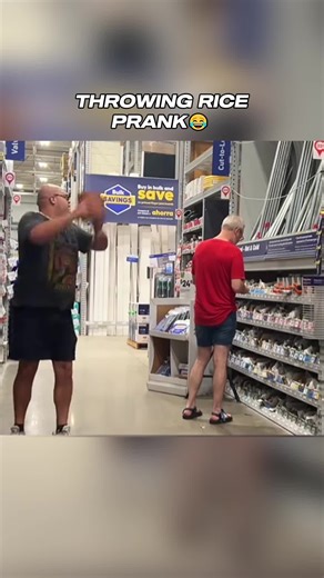 throwing rice prank #funnyvid #walmartprank #laugh #prankvideos