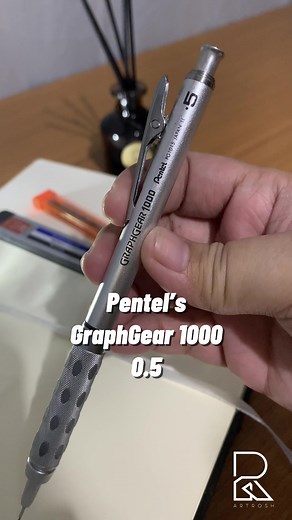 Pentel Graphgear 1000 (0.5) Mechanical Pencil - Precise and Stylish
