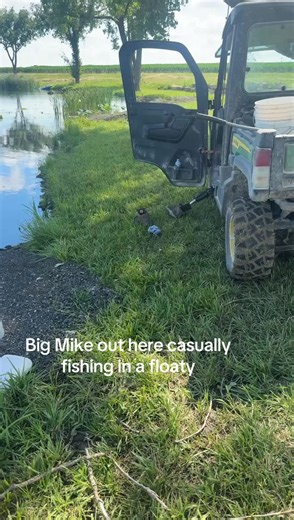 #farmersdaughter #summer #kansas #farmtok #prosthetic | fishing