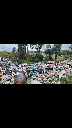 A punto de un colapso ambiental en el relleno sanitario de Leticia, puede que alcalde cambie la cabeza de la unidad. | Periódico Umarí - Amazonas