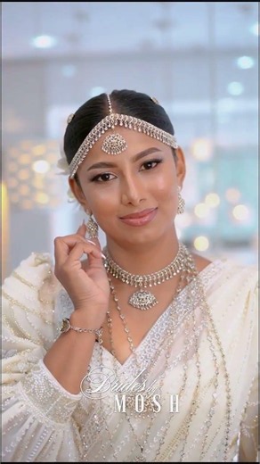 A timeless bridal look, created for a truly unforgettable day. ✨🤍
