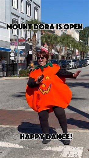 Our beautiful town is open and ready for you! We encourage everyone to come visit and show your support this weekend. Eat: Grab a meal at a local restaurant. Shop: Find unique gifts at our boutiques. Play & Stay: Enjoy the parks, activities and stay the night! Your visit makes a difference. Please continue to support the local heart of Mount Dora! #MountDora #ShopLocal #DineLocal #FloridaTravel #VisitMountDora #SmallTown #VisitFlorida #VisitCentralFlorida #Halloween @topfans City of Mount Dora, 