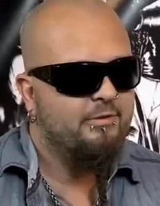 DIMMU BORGIR Guitarist: 'For Me, There's No Higher Spiritual Deity Than Myself'