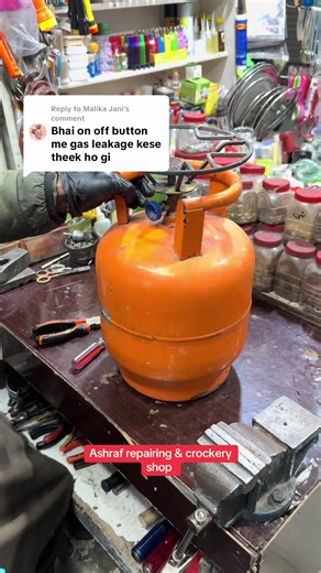 Replying to @Malika Jani cylinder leaking issue stove repairing parts replacement stove repair leakage repair rubber replacement #foryou #cylinder #stove #gas #repairing