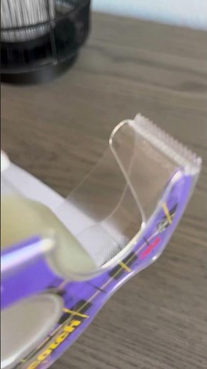 Scotch Magic Tape Vs Scotch Gift Wrap Tape👇stickyaides.com