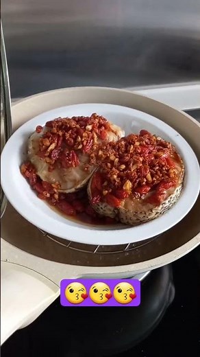 Steamed Cod Fish with Fried Garlic and Wolfberry