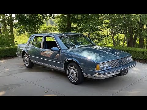 This 1986 Oldsmobile 98 Regency Was One of GM's First Modern, Full-Size, FWD Cars