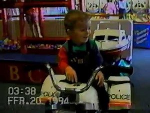 8) ChuckECheese 1994