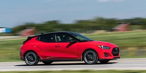 The 2019 Hyundai Veloster Turbo Deserves a Better Automatic Transmission