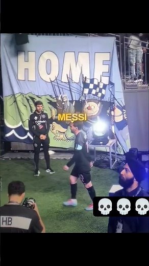 Messi & Ronaldo: The HILARIOUS Fight