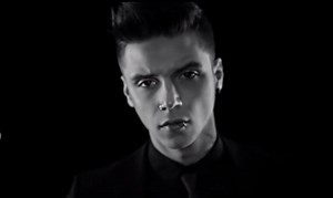 BLACK VEIL BRIDES Frontman On His ANDY BLACK Project: 'It's More U2 Than MEGADETH'