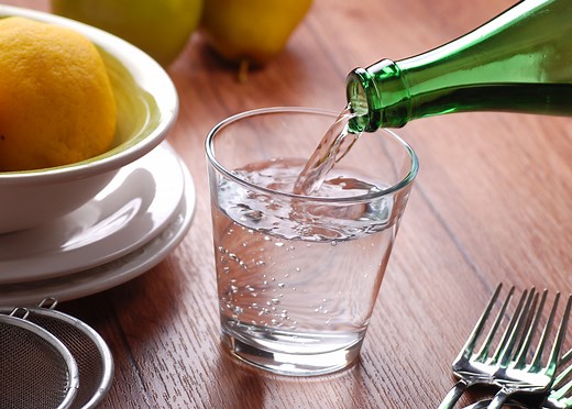 5 Ways to Make Your Tap Water Taste as Good as Bottled