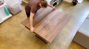 The Divide table - Expanding rectangle square coffee dinner transforming table.mp4