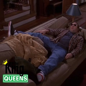 Arthur slips some of his big blue pills into Doug's sandwich who fails to notice. From Season 3 Episode 18 'Papa Pill'. When Doug accuses Carrie of being too hard on Arthur, he volunteers to be his caretaker, only to find the task much more demanding than he anticipated. Stream all seasons now on Peacock: https://bit.ly/WatchTheKingOfQueens Subscribe to the Throw Back TV channel: https://bit.ly/ThrowBackTVYouTube Follow Us on Social: Facebook: https://www.facebook.com/throwbacktvofficial Instagr