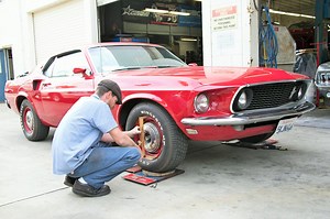 How to Set the Alignment on 1967-1973 Ford Mustangs