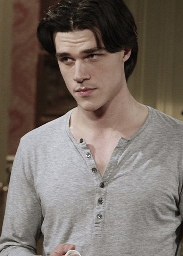 Finn Wittrock in American Horror Story: Pepper's Role