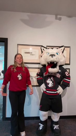 Paws kinda got motion tho #im2daysintocollege #andim3lecturesbehind #dance #northeastern #northeasternuniversity