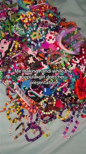 Making Kandi in Class 💀 #bracelet #kandi #kandikid