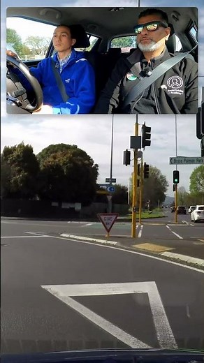 Turning from a Single Lane into Multiple Lanes 🚘 | Full Licence Mock Test NZ