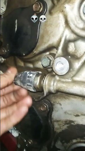 💀where is the# oil pressure# switch# located 👨🏻‍🔧👽