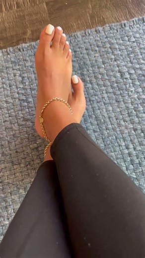 soft smooth feet soles & beautiful pedicure no socks 🧦 schöne Pediküre #nylon #nylons