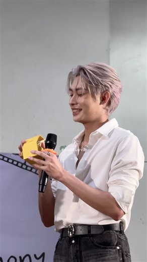 💍🤍 #tutoryim #ติวเตอร์ยิม #tutorkrp #krptt_ #mynameis_yim #fyp #YimGraduationDay #MyAlienz #MyplaneTT